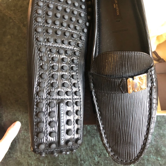 Women’s Louis Vuitton Vintage Patent Loafers NWTs - Picture 3 of 6